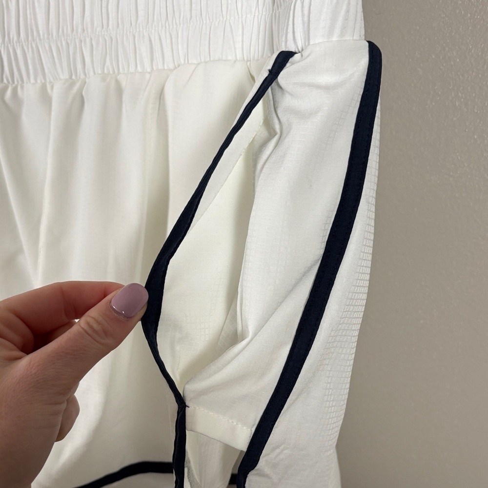 NWT Varley Arlington Running Short 2 - Picture 7 of 11